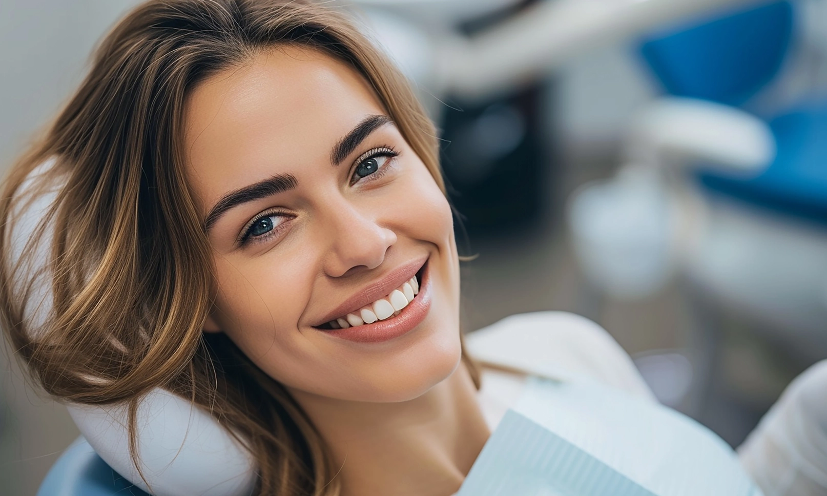 Eslotus Clinics - Gülüşünüze Sanatsal Bir Dokunuş